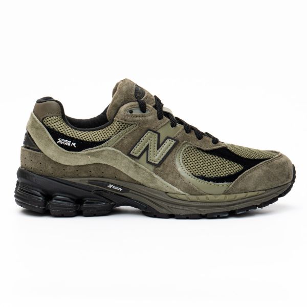 Кроссовки New Balance M2002ROL.