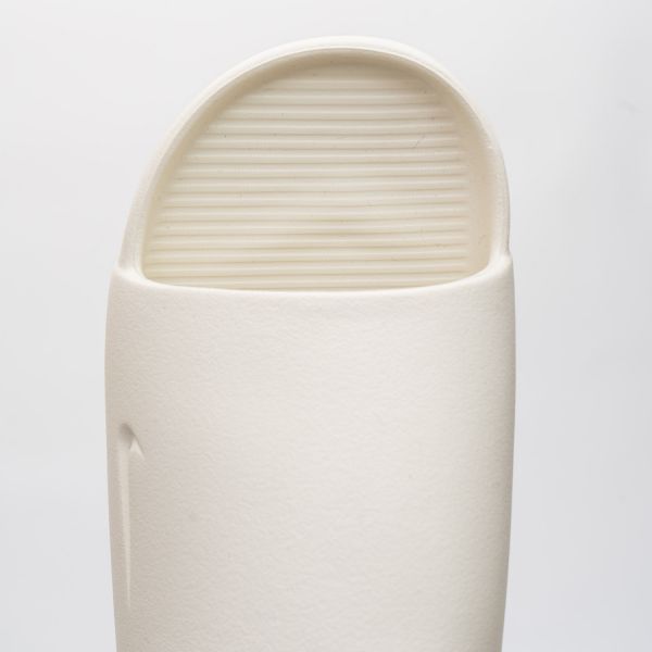 Шльопанці Nike Calm Slide FD4116-100.