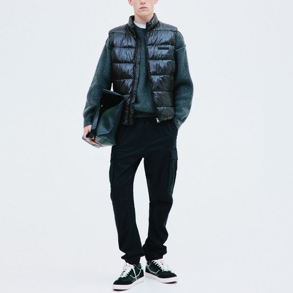 Жилет H&M 11670821.