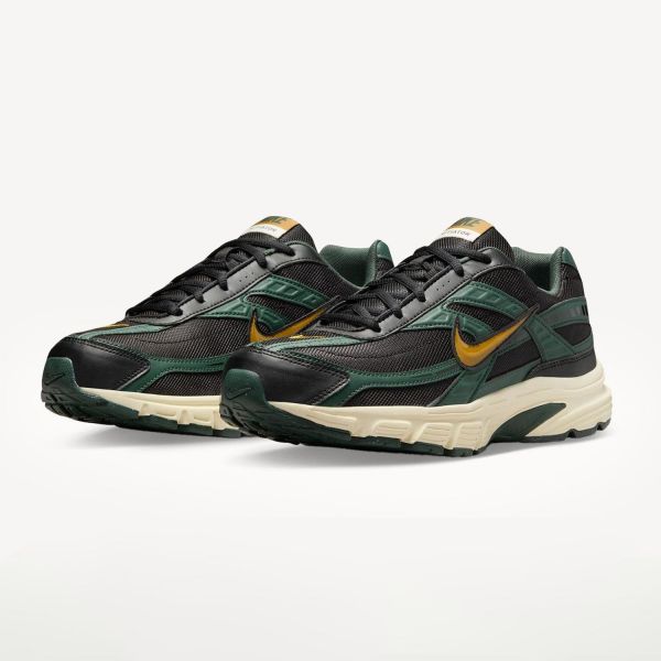 Кросівки Nike Initiator HQ3611 010.