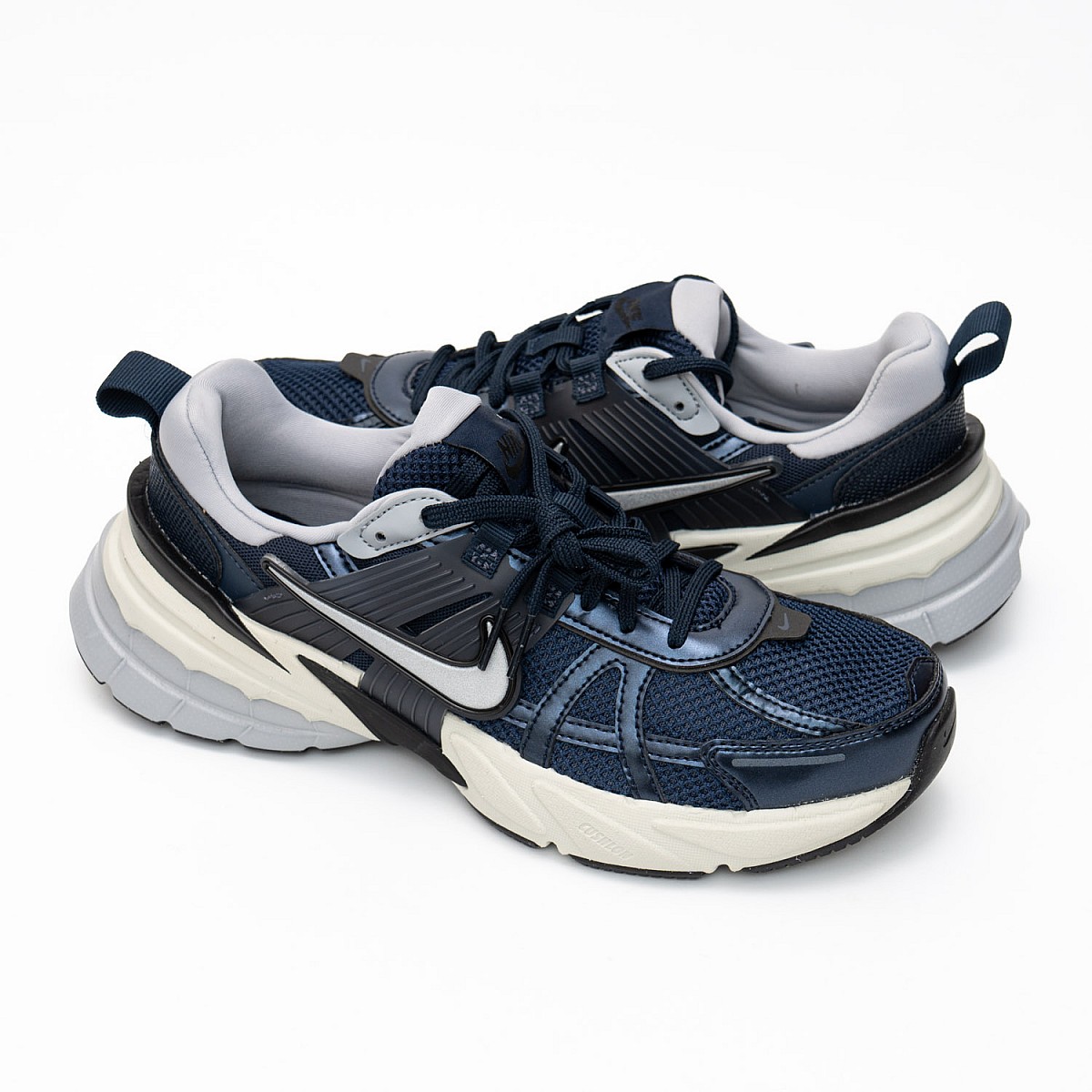 Кросівки Nike V2K Run HJ4497 400