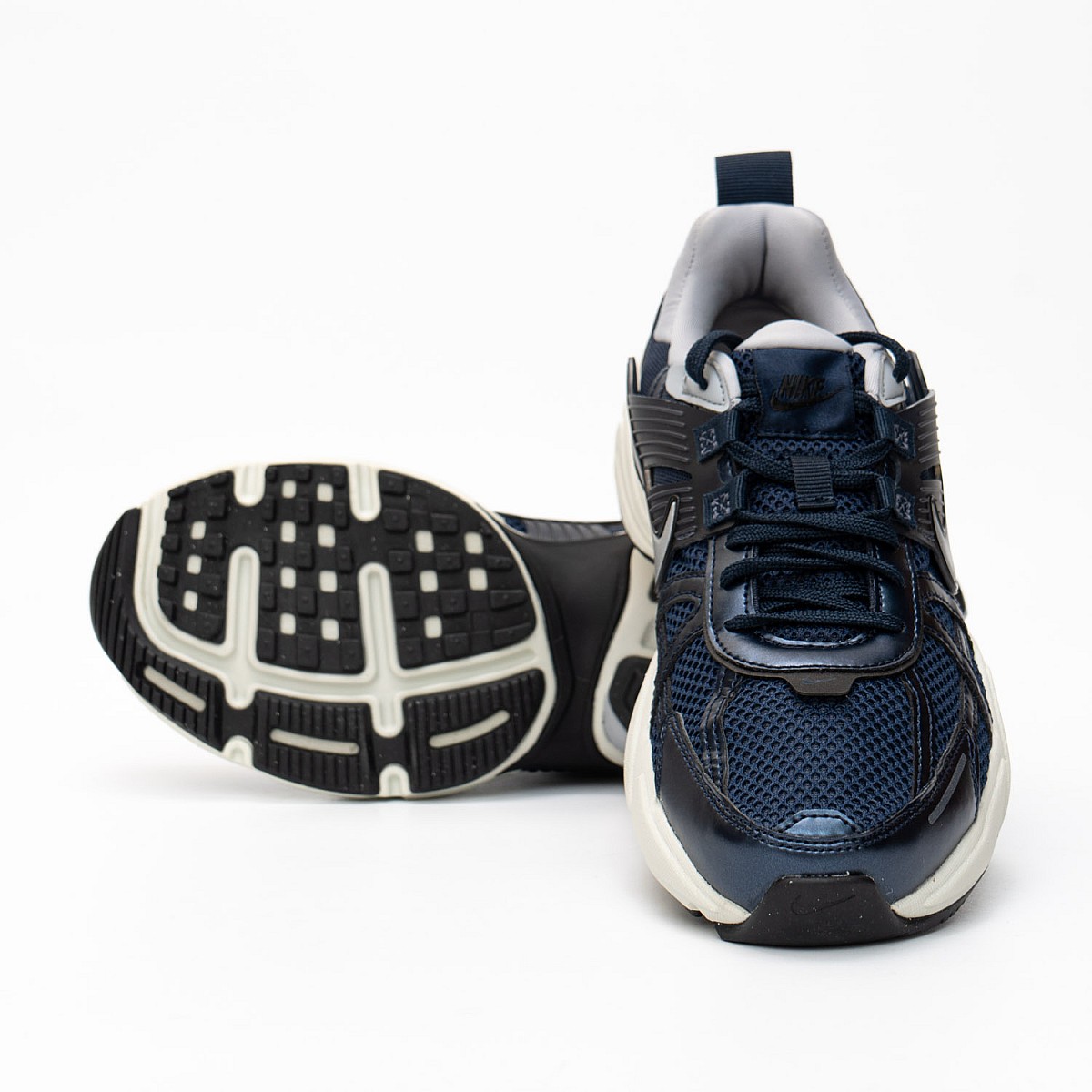 Кросівки Nike V2K Run HJ4497 400