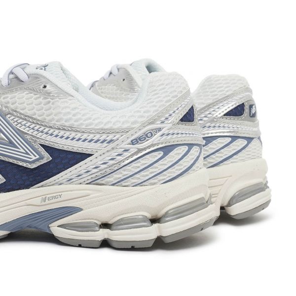 Кроссовки New Balance ML860GG2.