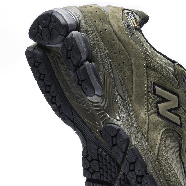 Кроссовки New Balance M2002RPK.