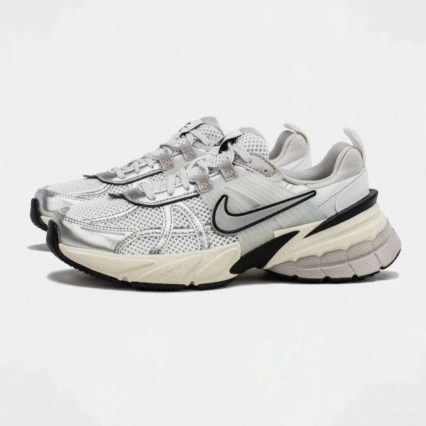 Кроссовки Nike V2K Run FD0736 100.