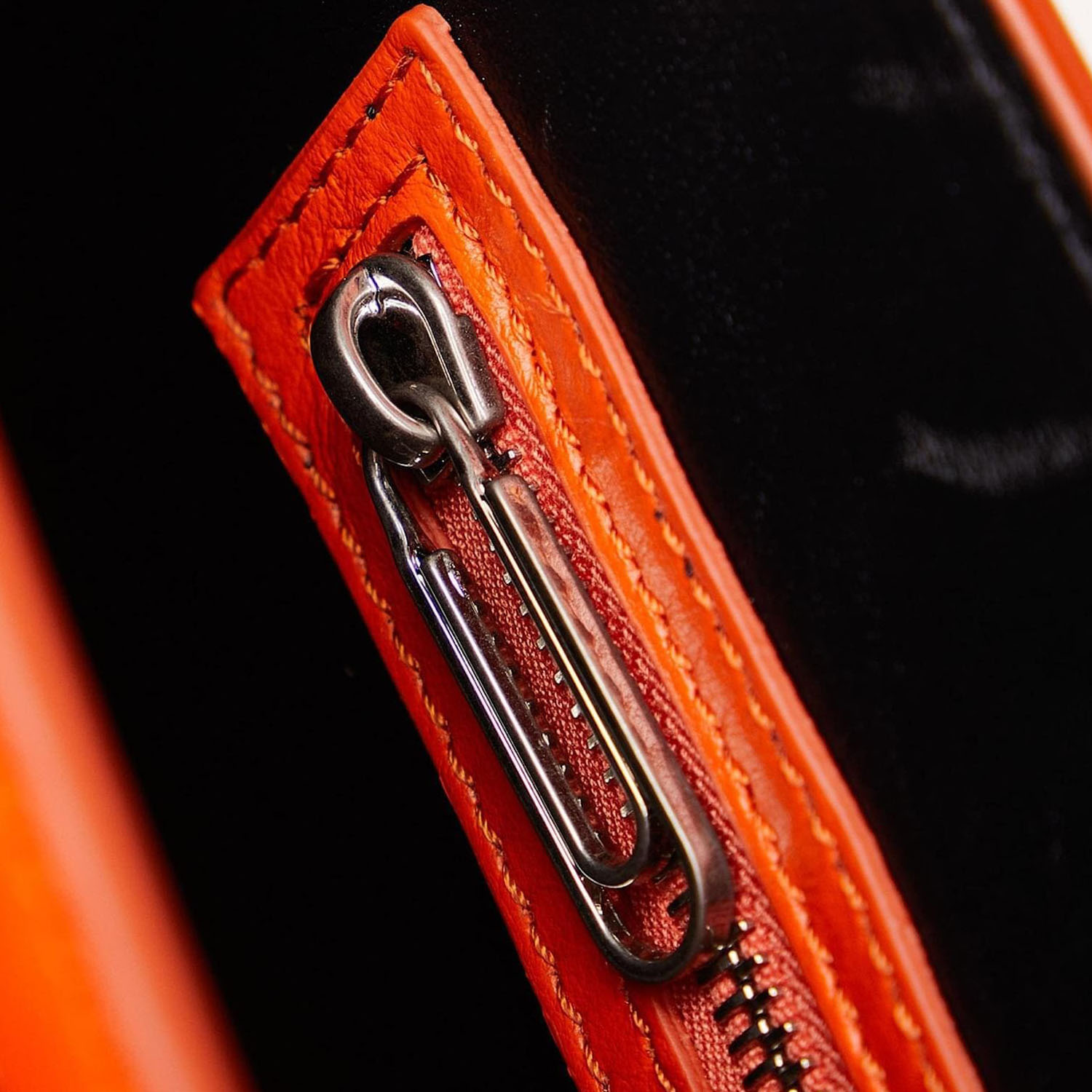 Сумка Off White Burrow Shoulder 22 Orange No Color