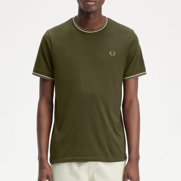 Футболка Fred Perry M1588 W92.