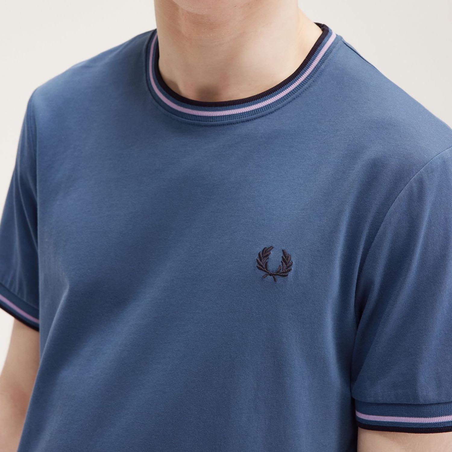 Футболка Fred Perry M1588 W98 за акційною ціною в аутлет інтернет
