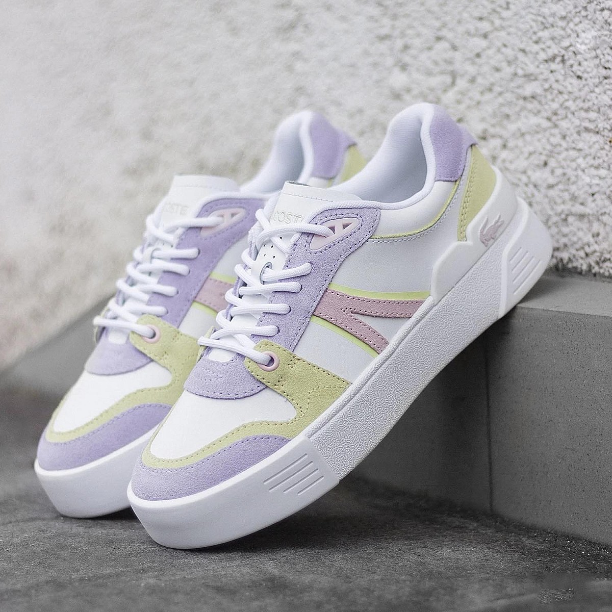 Кеди Lacoste L002 124 2 SFA WHT/PNK 747SFA0051B53
