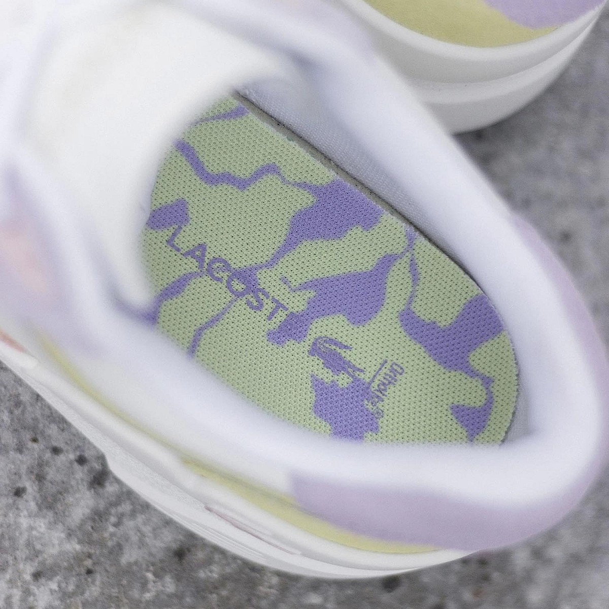 Кеди Lacoste L002 124 2 SFA WHT/PNK 747SFA0051B53