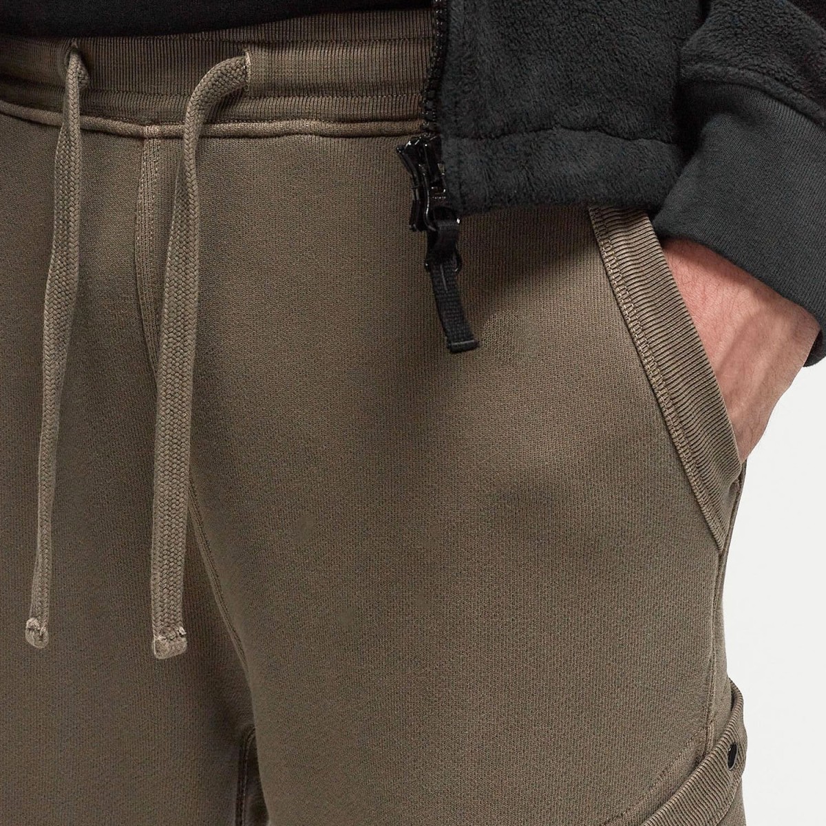 Спортивні штани Stone Island 811561141 V0175