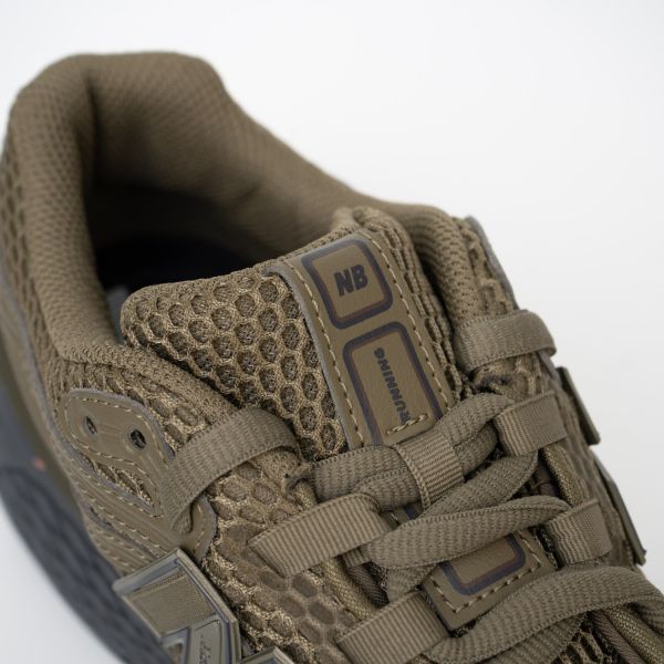 Кроссовки New Balance M1906RZG.