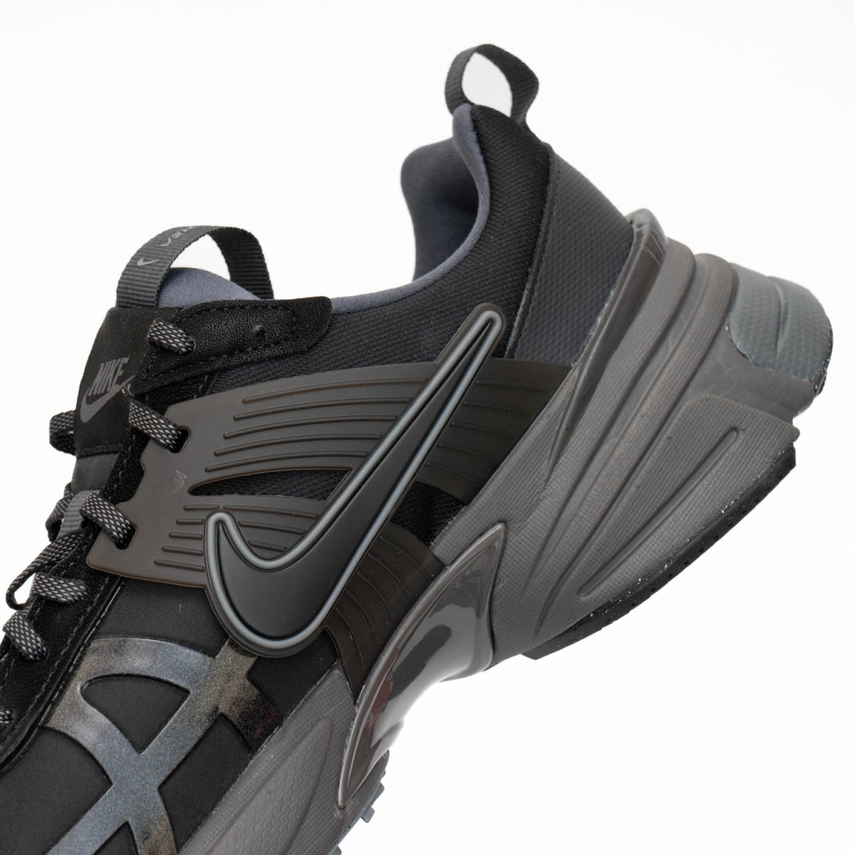 Кросівки Nike V2K Run Gore-Tex FZ2622 001