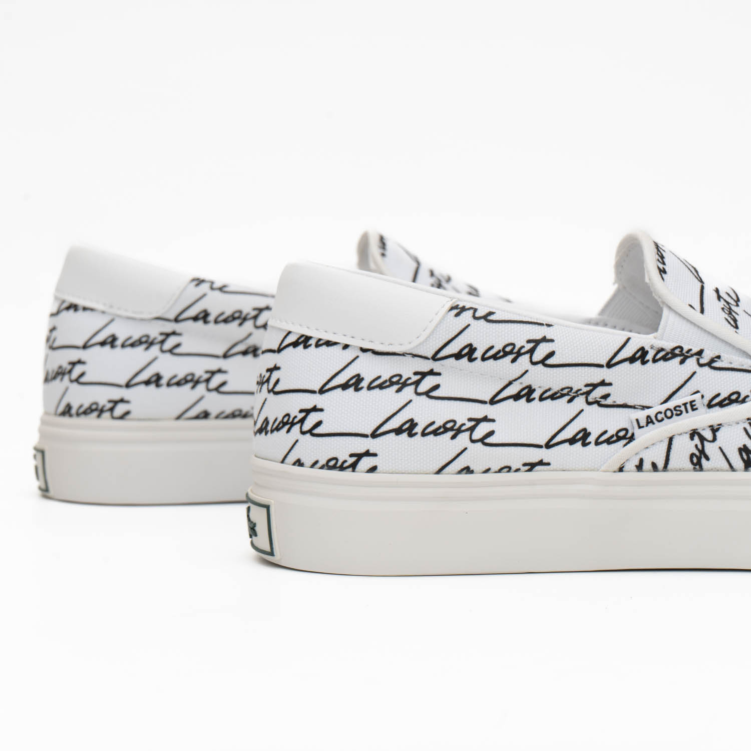 Слипоны Lacoste Jump Serve Slip 07224 CMA WHT/BLK Canvas