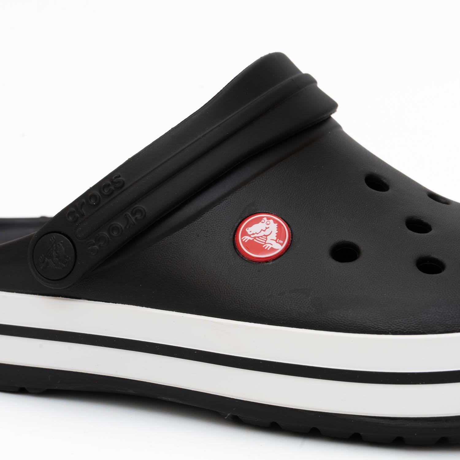 Шльопанці Crocs 11016-001