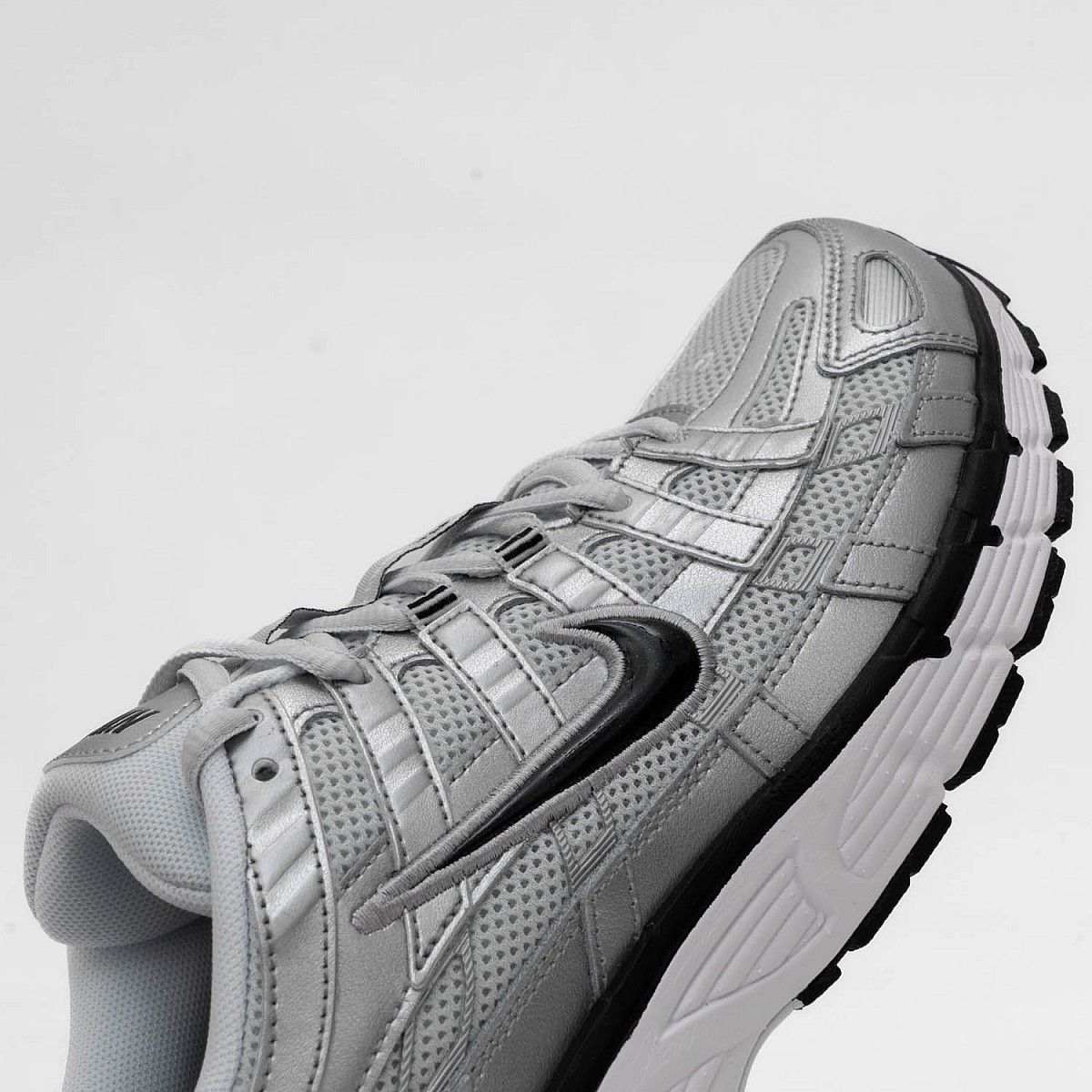 Кросівки Nike P-6000 FD9876 101