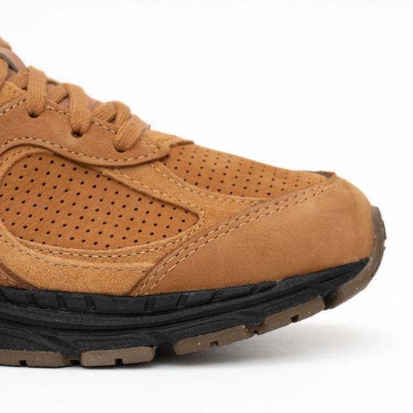 Кросівки New Balance M2002REI.