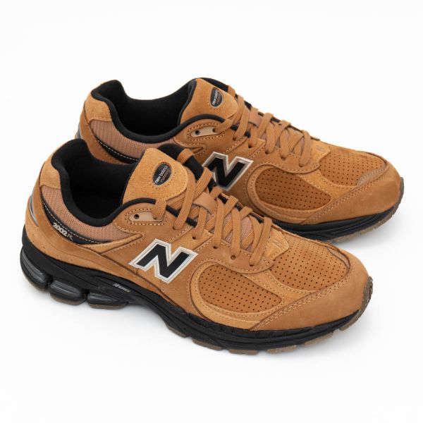 Кросівки New Balance M2002REI