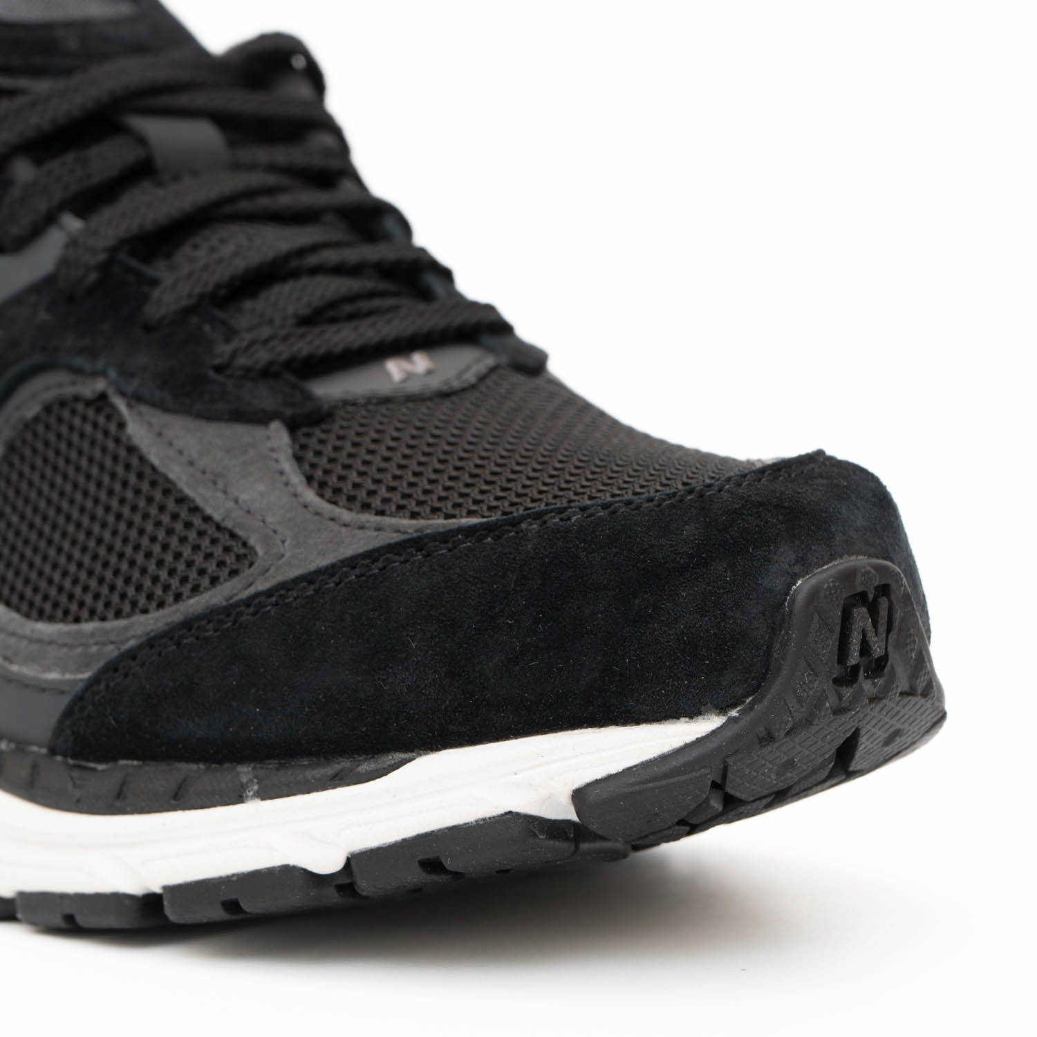 Кроссовки New Balance M2002RBK