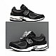 Кросівки New Balance M2002RBK