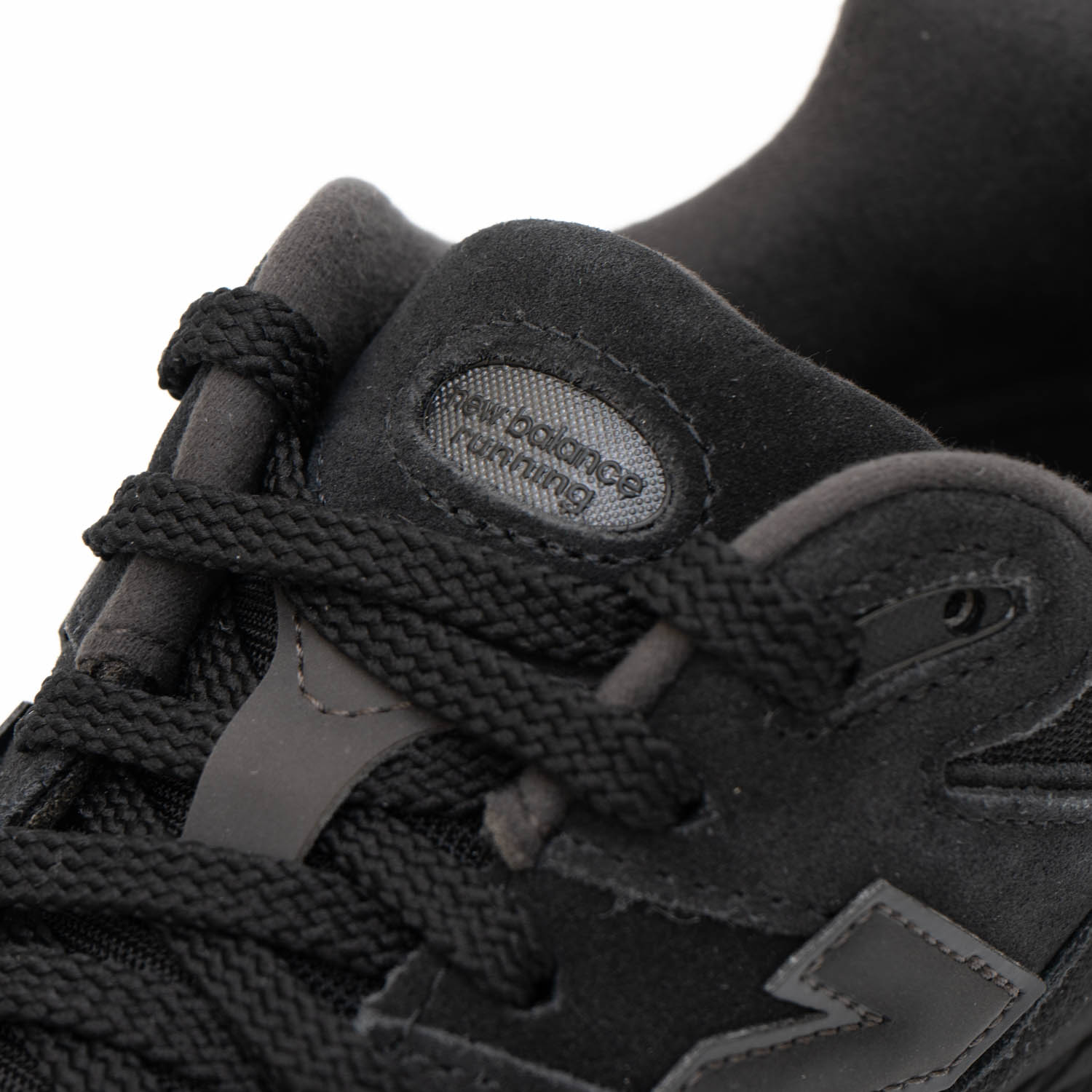 Кросівки New Balance U2002RBL