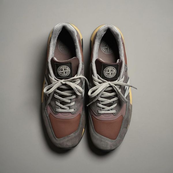 Кроссовки Stone Island U998PR.