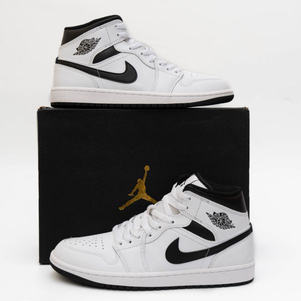 Кеды Nike Air Jordan 1 Mid DQ8426 132.