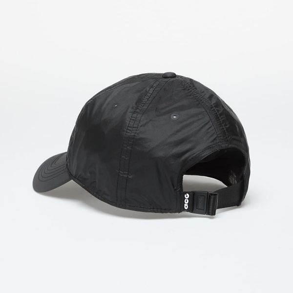 Кепка Nike ACG FB6533-010.
