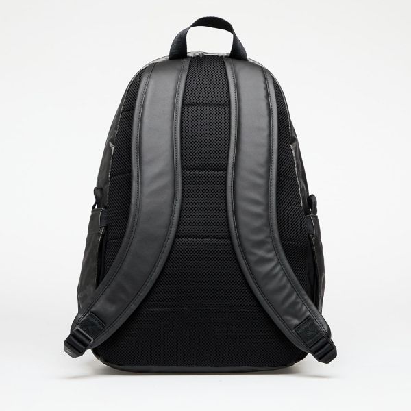 Рюкзак Nike FZ6369-010.