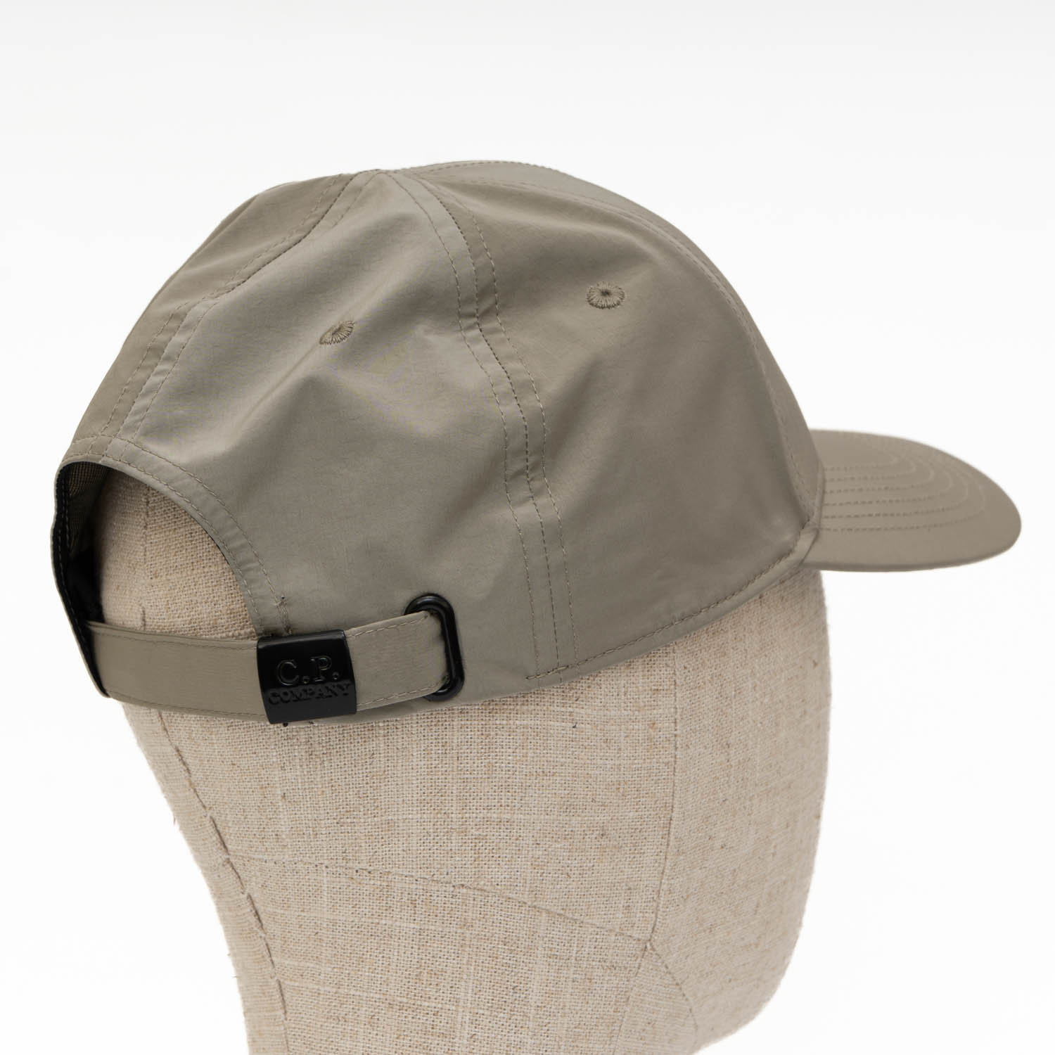 Кепка CP Company 15CMAC147A 005904A 335