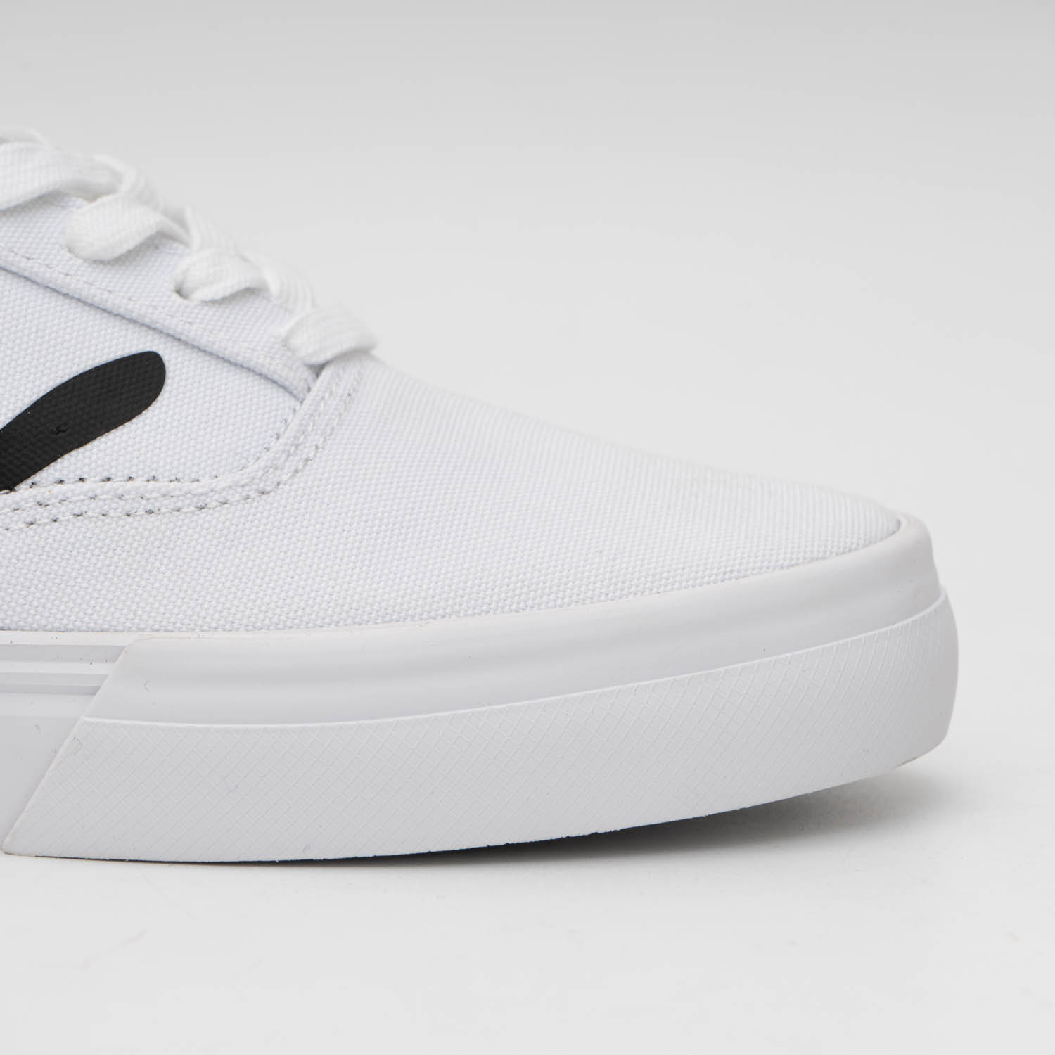 Кеди Lacoste 743CMA0051147