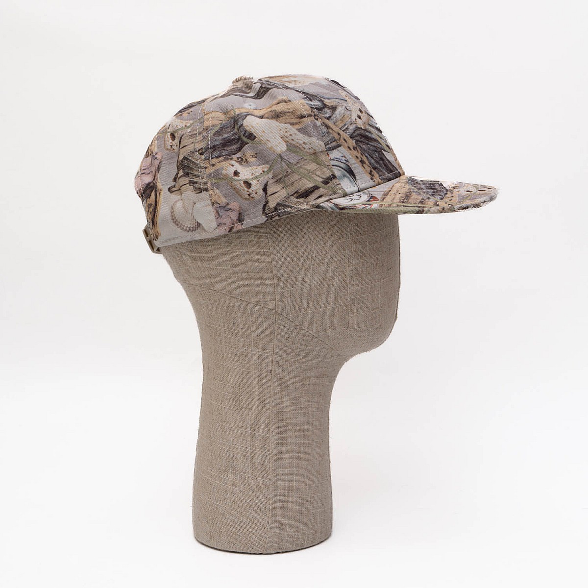 Кепка Patta Beach Print Cap