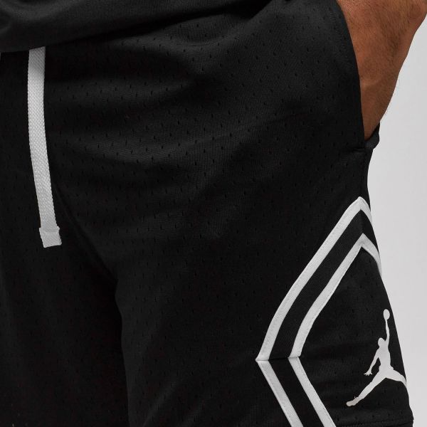 Шорты Nike Jordan DX1487-010.