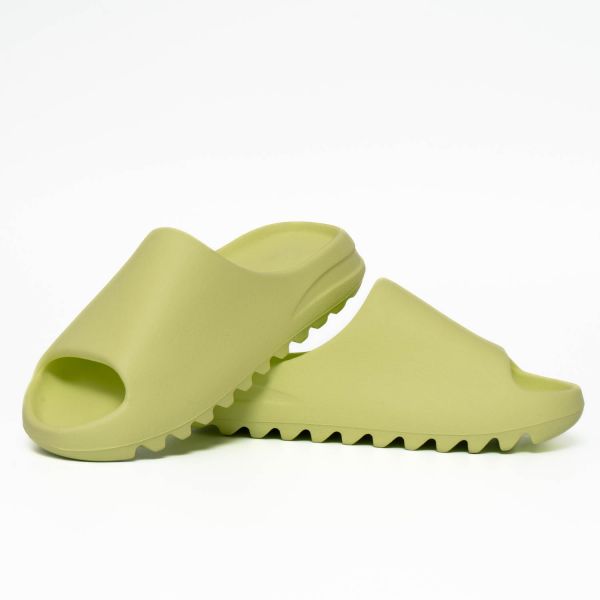 Шлепанцы Adidas YEEZY Slide CLWGRN HQ6447.