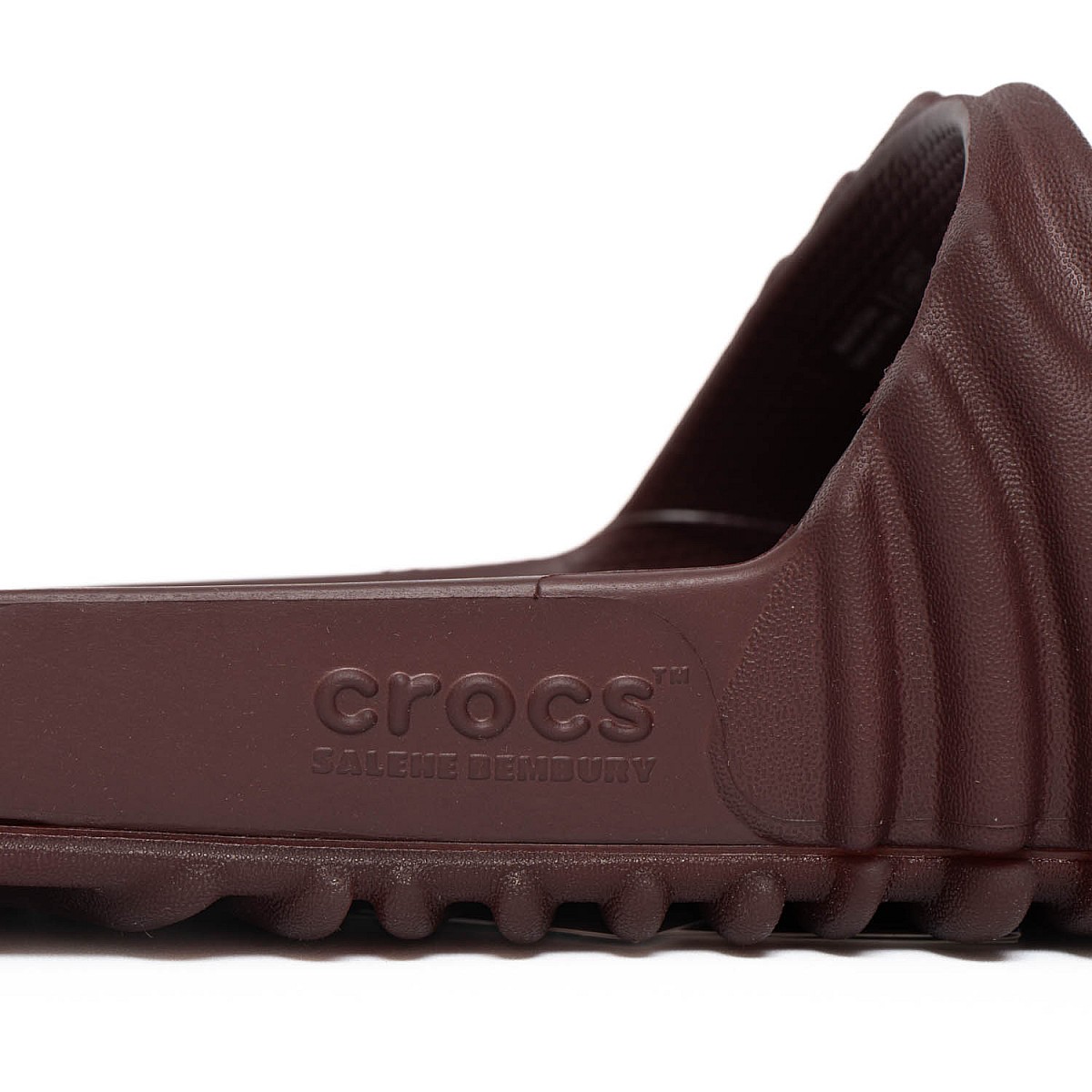 Шлепанцы Crocs Salehebembury