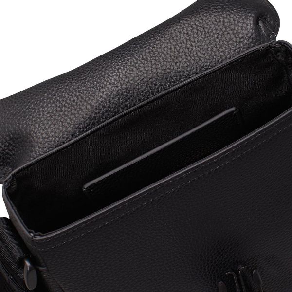 Сумка Calvin Klein Over Webbing Reporter18 PU.