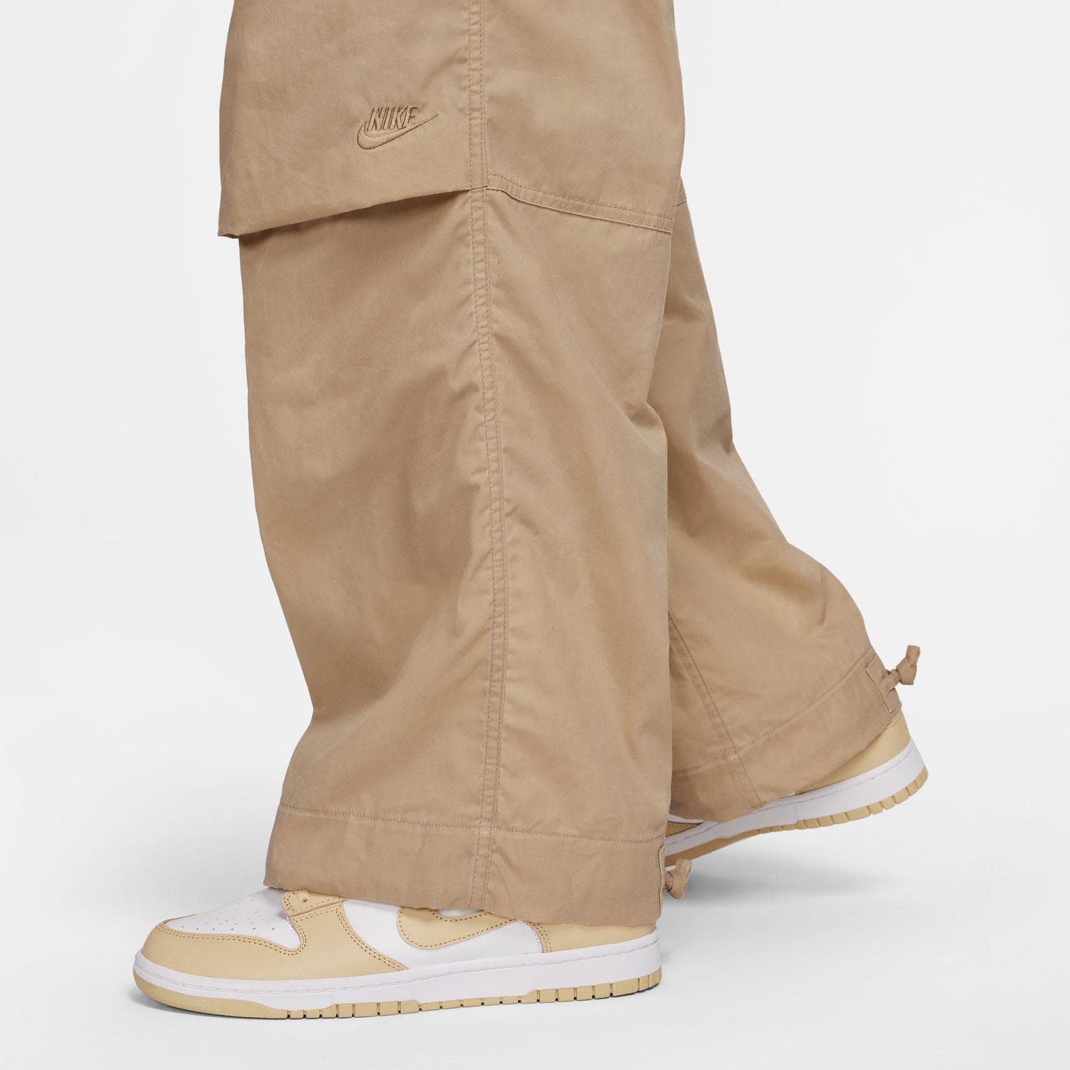 Спортивные штаны Nike FN2614-247