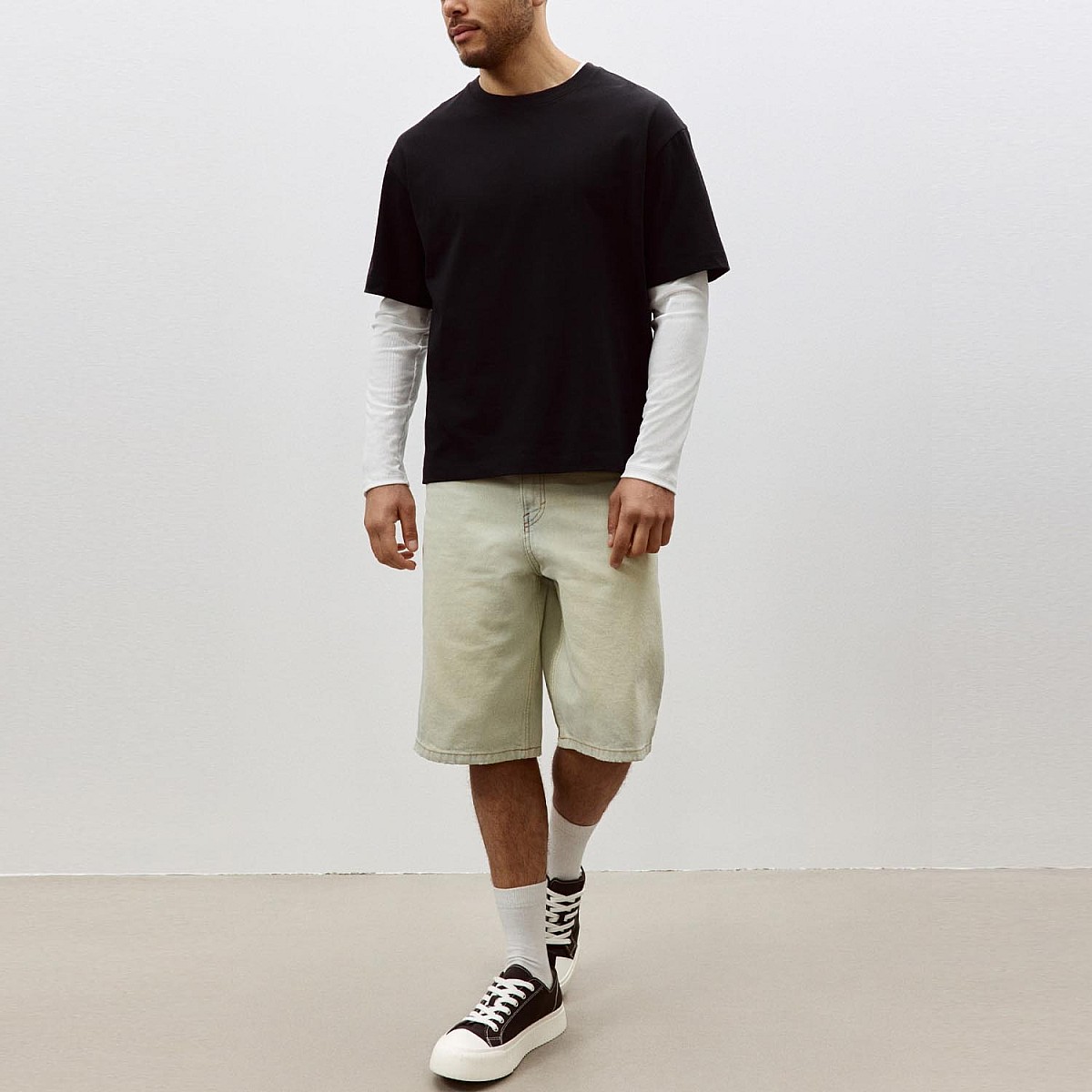 Футболка H&M 0608945 008
