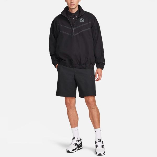 Шорты Nike FZ5772-010.