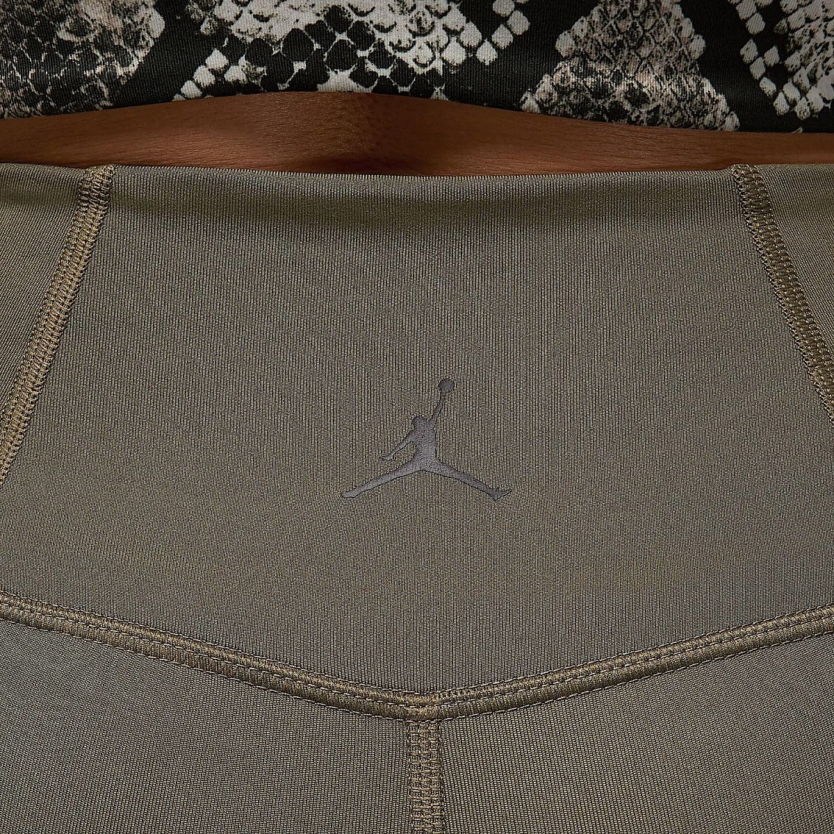 Шорти Nike Jordan FN7325-222