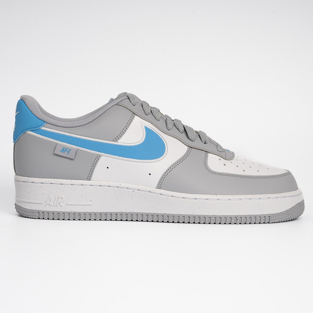 Кеди Nike Air Force 1 `07 NN HM0721 001