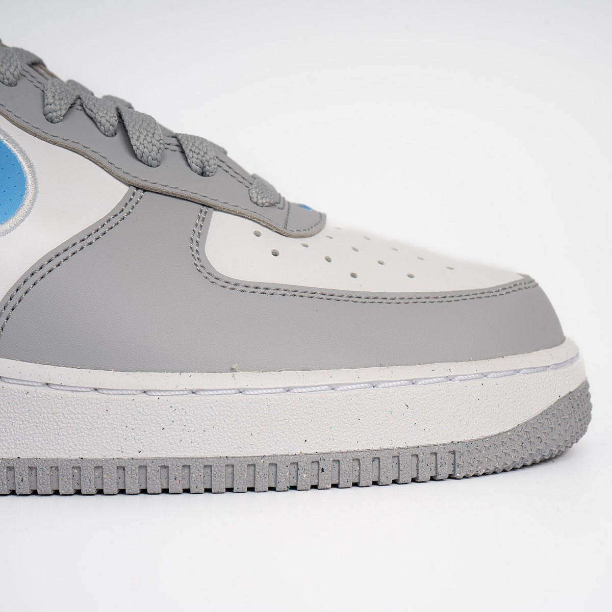 Кеди Nike Air Force 1 `07 NN HM0721 001