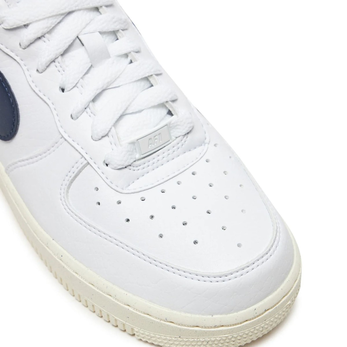 Кеды Nike Air Force 1 `07 NN FZ6768 100