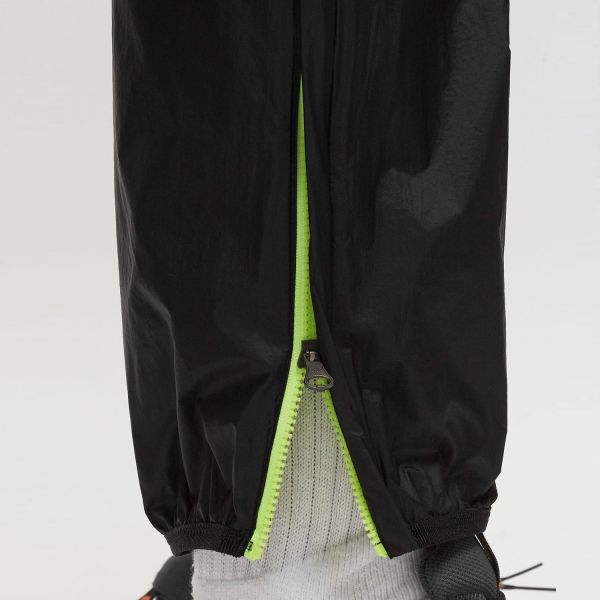 Спортивні штани Nike DB1134-011.