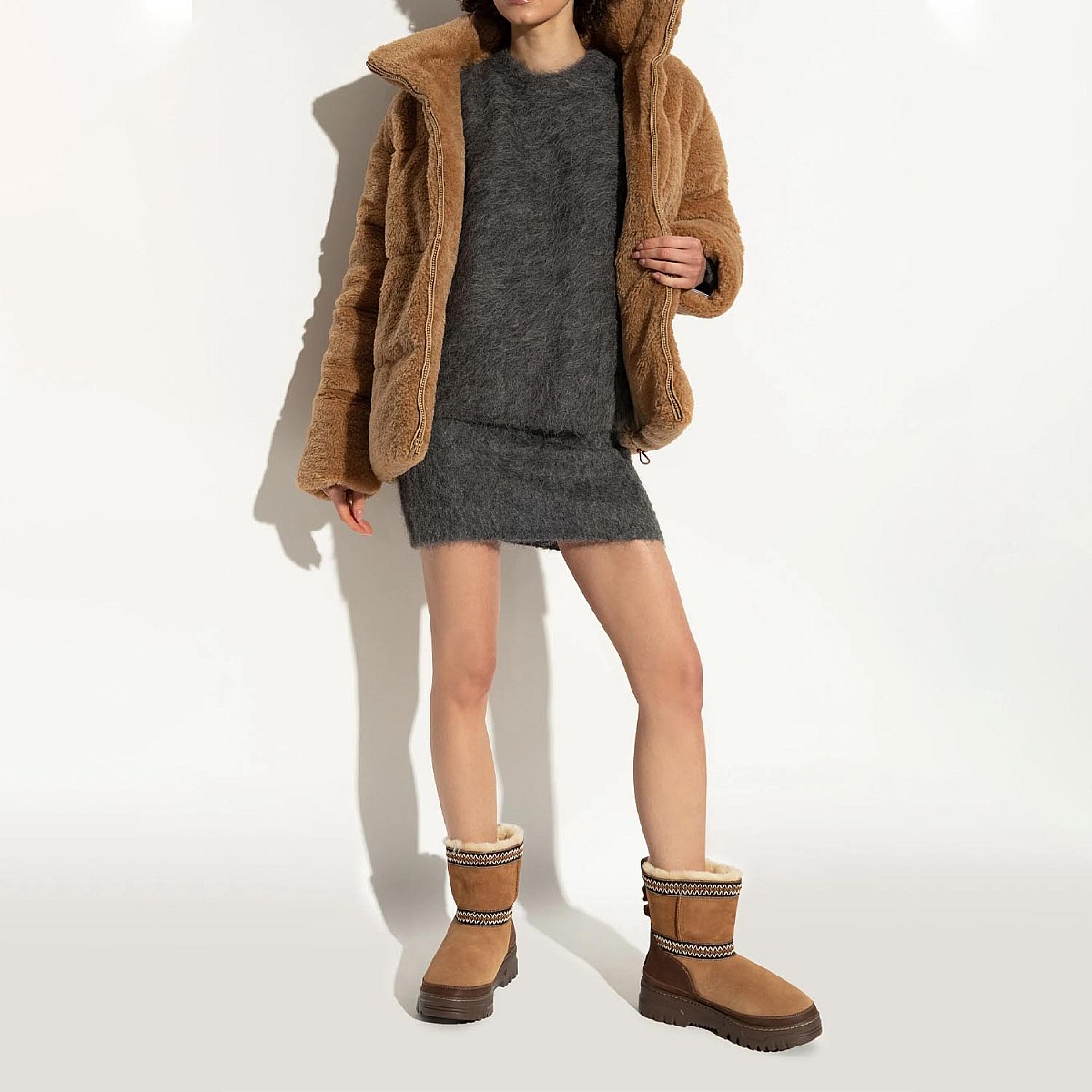 Уггі Ugg W Classic Mini Trailgazer W/1158322 brown