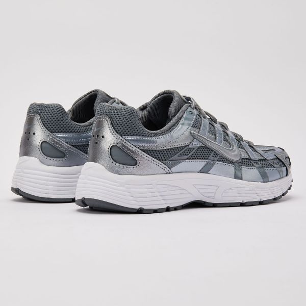 Кросівки Nike P-6000 HV5064 004.