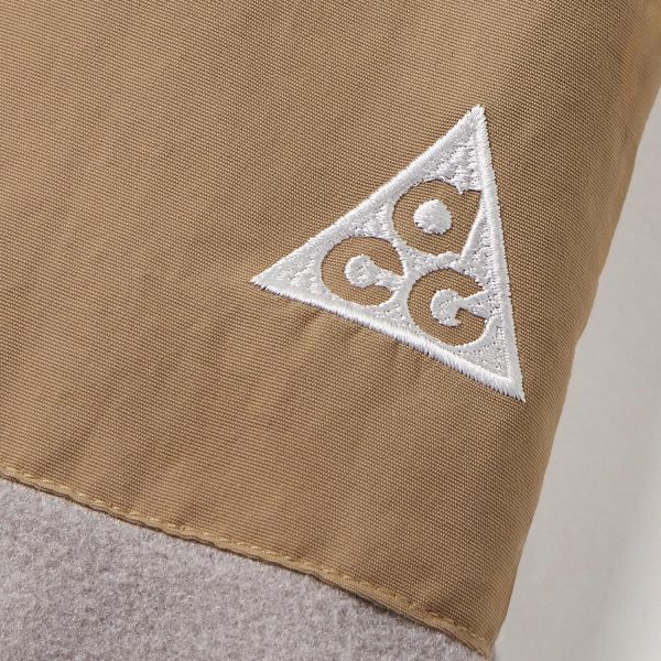 Штаны Nike ACG HJ2864-009.