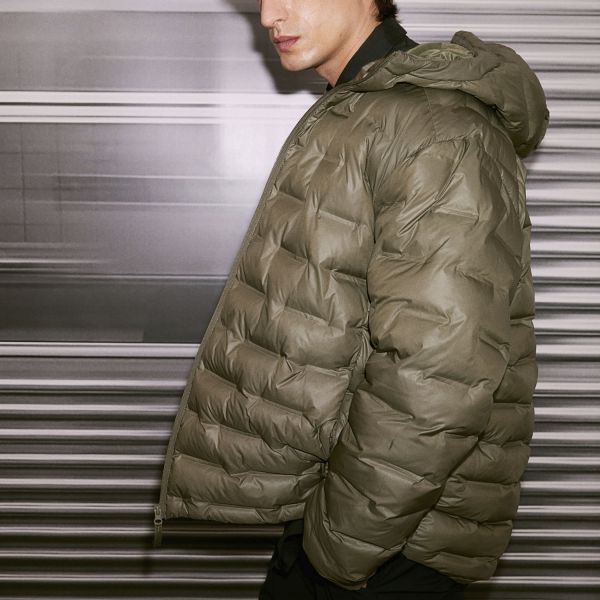Куртка H&M 1238970 002.