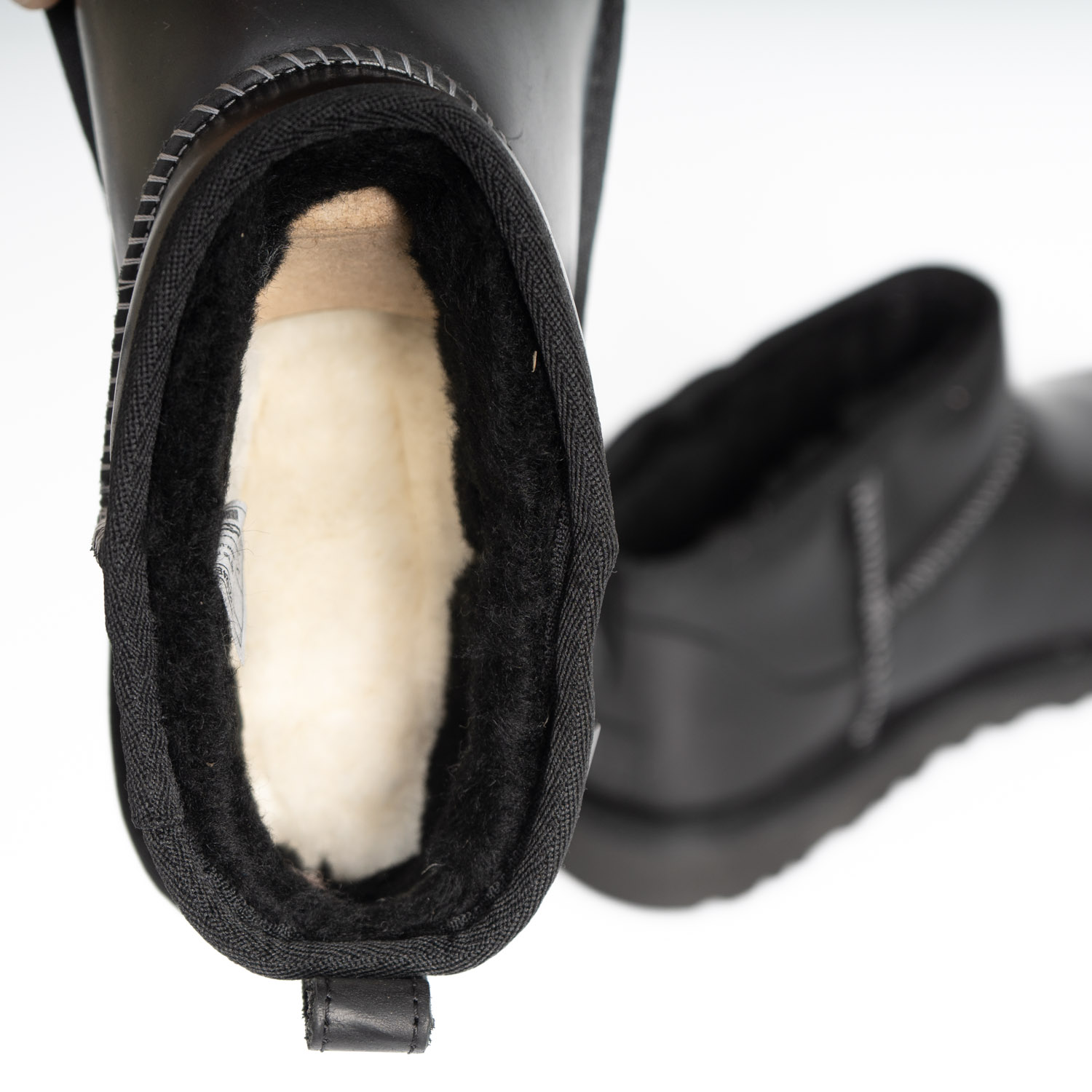 Угги Ugg W Classic Ultra Mini LTHR Regen W/1163490
