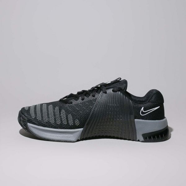 Кросівки Nike Metcon 9 DZ2617 001.